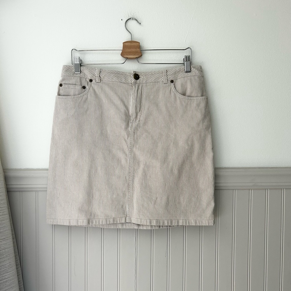 Christopher & Banks Size 8 Beige White Striped Skort Cotton Spandex